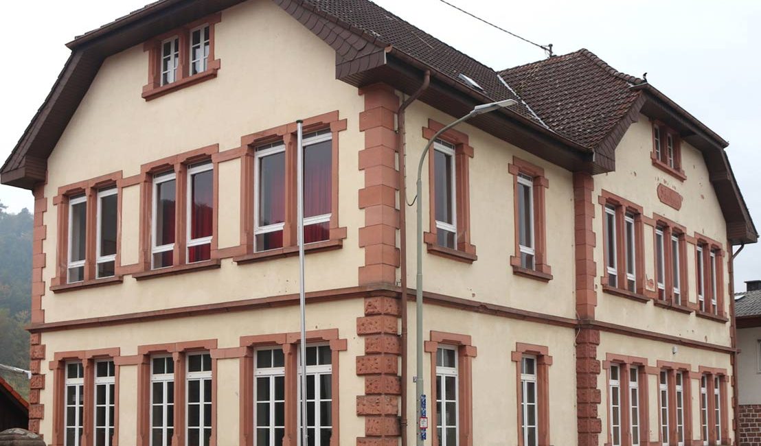 Renovierung Dorfgemeinschaftshaus Iggelbach: Ein Zwischenstand